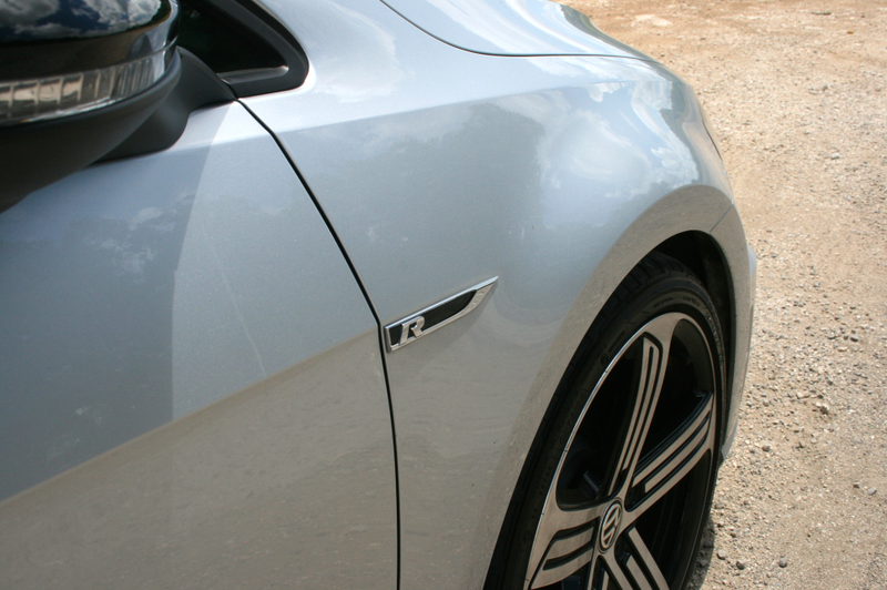 Illustration for article titled The 2015 Volkswagen Golf R Is Good At Everything And Has Fun Doing It